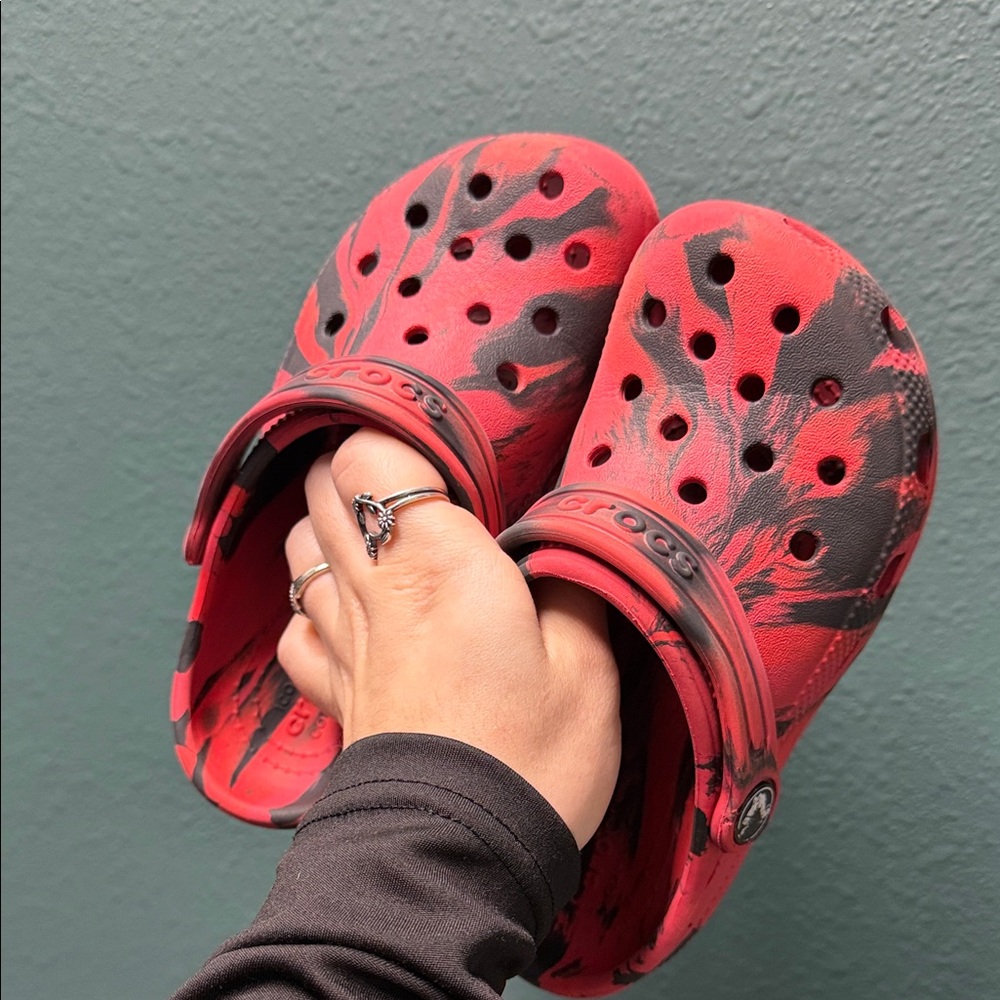 CROCS Red and Black Swirl Classic Clog